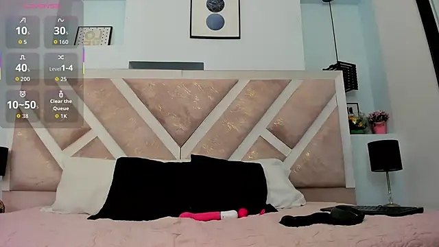 hotmature1 online show from March 30, 2026, 11:00 am