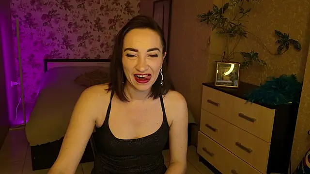 AnneHaddaway online show from May 16, 2026, 9:24 pm
