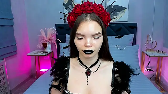 Curvy Dynamite  online show from October 29, 2025, 1:08 am