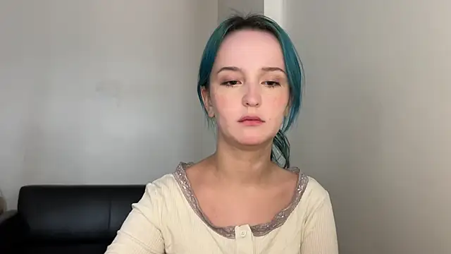 bumble bee online show from December 29, 2024, 9:39 am