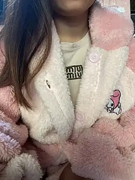 Remy1108 online show from December 24, 2024, 2:43 am