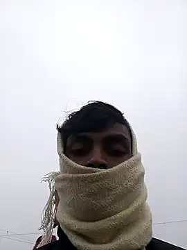 Suraj223kumar online show from January 16, 2025, 1:37 am