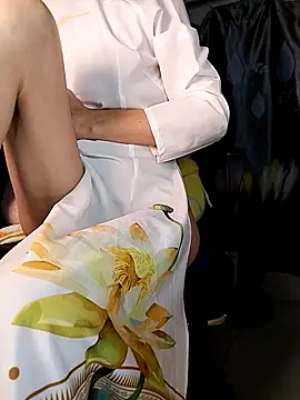 Lucy limon online show from February 8, 2026, 10:13 pm