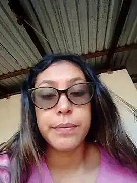 karla12355 online show from December 17, 2024, 2:44 pm