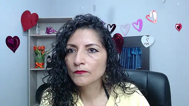 arianna ros3 online show from February 15, 2025, 4:12 pm