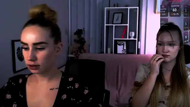 playful sophie online show from February 3, 2025, 11:58 pm