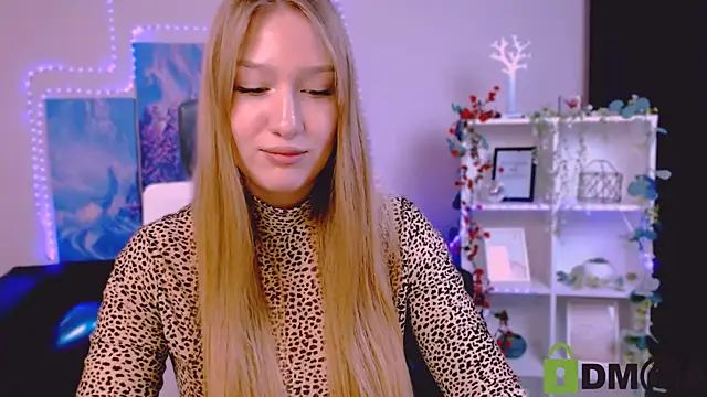 playful sophie online show from February 20, 2025, 9:31 pm