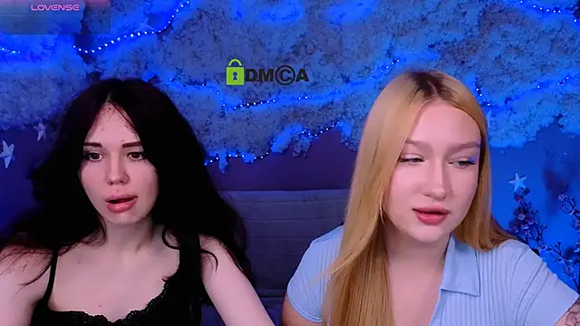 playful sophie online show from June 6, 2026, 7:29 pm