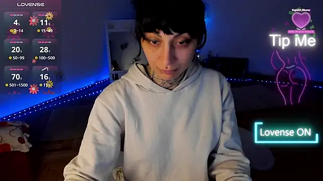 Lucky Deniz online show from March 6, 2025, 8:59 pm