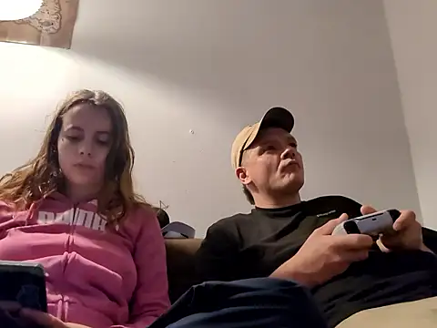 biggnipz online show from September 12, 2025, 9:20 am