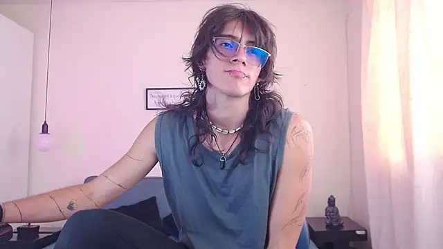 Snapshot of andreey50 chatting on February 17, 2025, 8:04 pm andreey50 online show from February 17, 2025, 8:04 pm