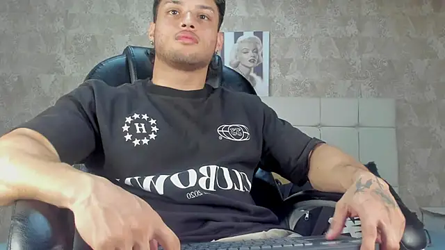 jeicob gagnon online show from September 10, 2025, 10:32 pm