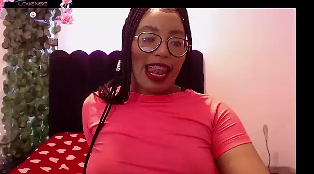 AmyBriiggs online show from February 7, 2025, 11:34 am