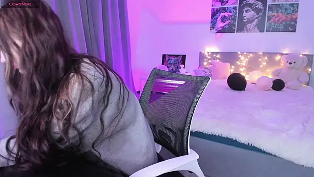 Lissa Meow  online show from January 11, 2026, 1:43 am