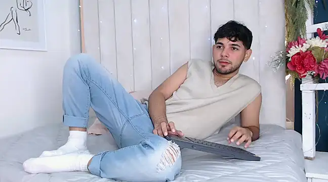 Samir bear online show from January 18, 2025, 12:47 pm