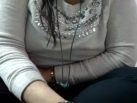 Housewife12 online show from January 24, 2025, 8:13 am