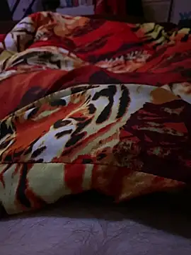 Snapshot of makedaddyhappy6 chatting on October 3, 2025, 1:24 am makedaddyhappy6 online show from October 3, 2025, 1:24 am