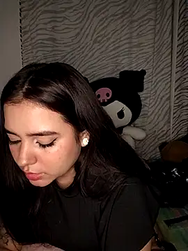 Ema kraus online show from March 20, 2025, 5:02 am