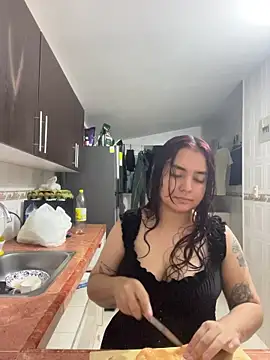 Ema kraus online show from February 18, 2026, 12:39 am