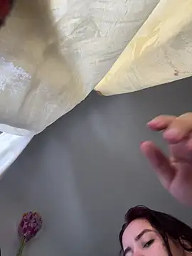 Ema kraus online show from March 19, 2026, 6:12 pm