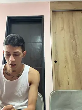 Angel xxx online show from June 3, 2026, 11:32 pm