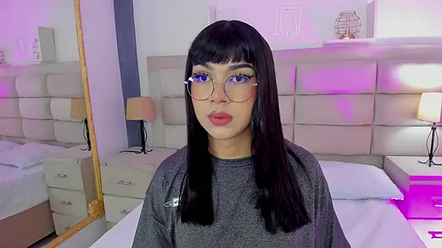 RoseCassie online show from February 26, 2025, 1:41 pm