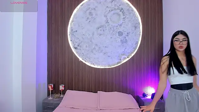 RoseCassie online show from March 27, 2026, 1:22 pm