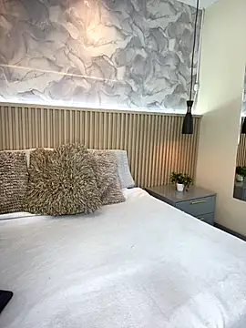 AinaraJimenez online show from November 14, 2025, 7:34 pm