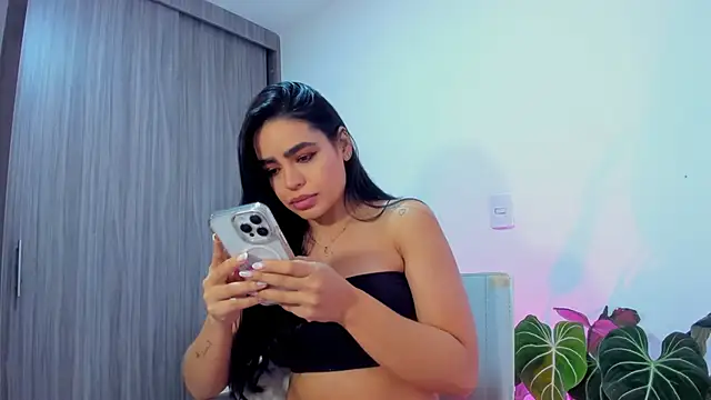 Sara Leblanc online show from October 14, 2025, 3:24 pm