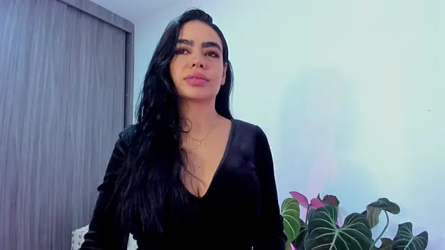 Sara Leblanc online show from October 16, 2025, 5:36 pm