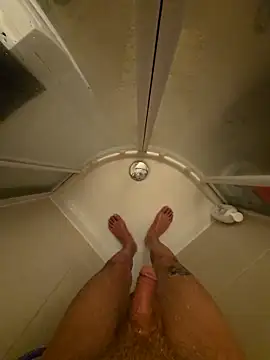 Snapshot of Kingqueen696 chatting on February 18, 2026, 9:27 am Kingqueen696 online show from February 18, 2026, 9:27 am