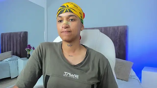 Snapshot of Dominick_jones chatting on February 12, 2025, 11:30 pm Dominick jones online show from February 12, 2025, 11:30 pm