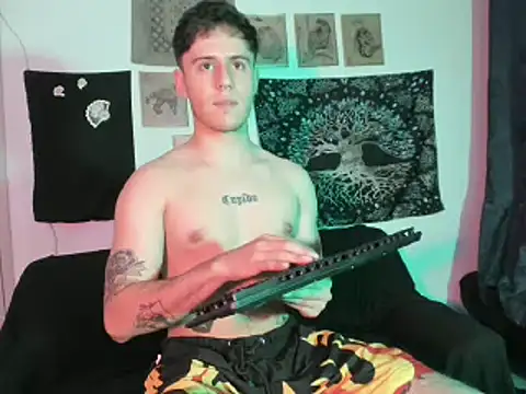 Snapshot of Antonello_Vannucci chatting on February 10, 2025, 9:15 pm Antonello Vannucci online show from February 10, 2025, 9:15 pm