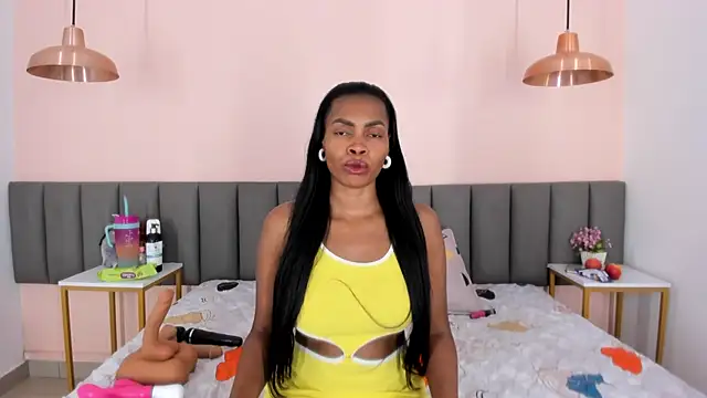 celeste smmith  online show from February 7, 2025, 3:23 am