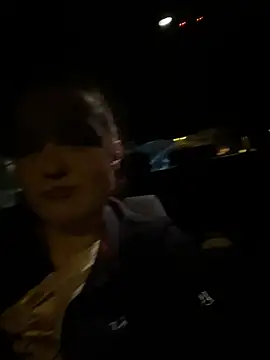 milabandolero online show from February 7, 2025, 9:15 pm