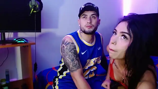 miia-liiam online show from January 14, 2026, 5:24 am