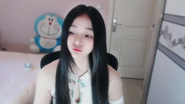 xiao-xiao-D online show from November 27, 2025, 5:20 am