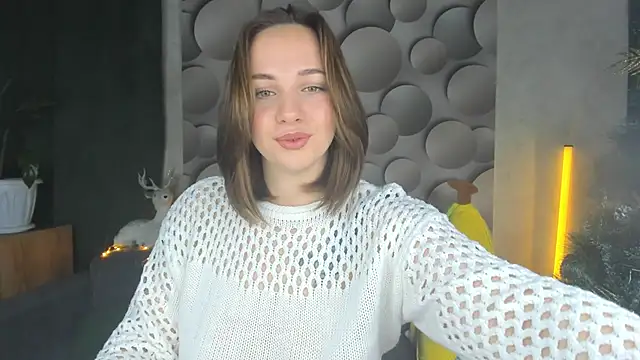Snapshot of Cute_smile_sharon chatting on December 20, 2024, 1:47 am Cute smile sharon online show from December 20, 2024, 1:47 am