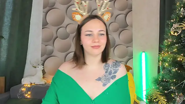 Snapshot of Cute_smile_sharon chatting on December 25, 2024, 5:05 am Cute smile sharon online show from December 25, 2024, 5:05 am