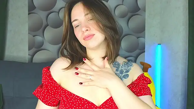 Snapshot of Cute_smile_sharon chatting on January 22, 2025, 2:04 am Cute smile sharon online show from January 22, 2025, 2:04 am