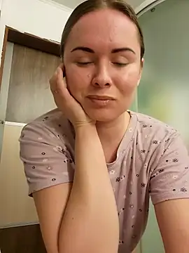 Snapshot of _Miss_Vanilla_ chatting on March 21, 2025, 8:18 pm  Miss Vanilla  online show from March 21, 2025, 8:18 pm