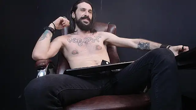 AxelColton online show from February 15, 2025, 1:16 pm