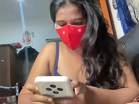 Tamil Sanjana  online show from November 17, 2025, 5:41 pm