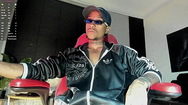 JhonyMiller  online show from December 5, 2025, 7:54 pm