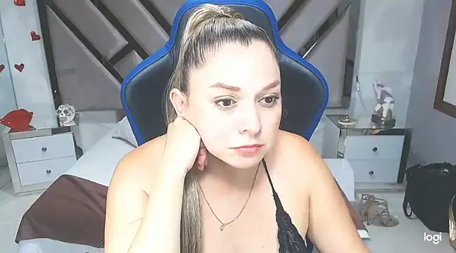 Snapshot of natalia5560 chatting on February 6, 2025, 4:58 pm natalia5560 online show from February 6, 2025, 4:58 pm