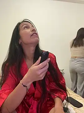 Snapshot of anahimoon_ chatting on January 21, 2025, 6:34 pm anahimoon online show from January 21, 2025, 6:34 pm