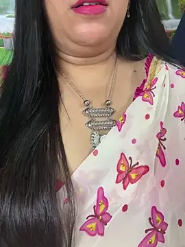 FlatVincy4 online show from October 29, 2025, 5:31 am