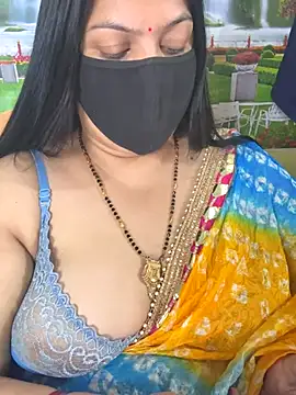 FlatVincy4 online show from November 1, 2025, 4:20 pm