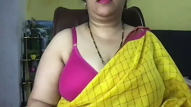 FlatVincy4 online show from December 22, 2025, 5:26 am