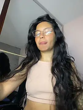 Rosita forever  online show from June 4, 2026, 3:18 pm